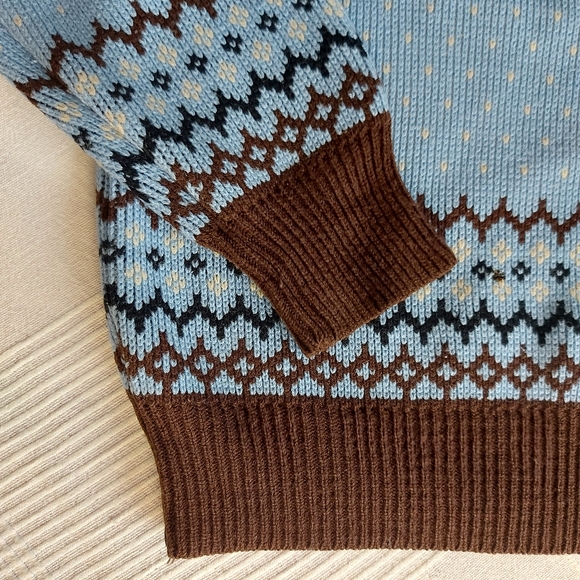1970s Vintage Le Chateau Ski Sweater - Picture 3 of 5